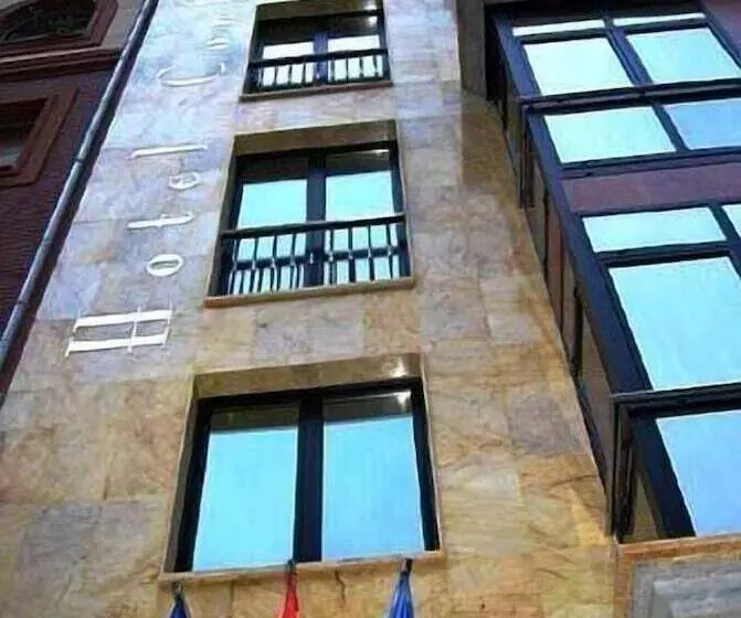 هتل Alda Centro Oviedo