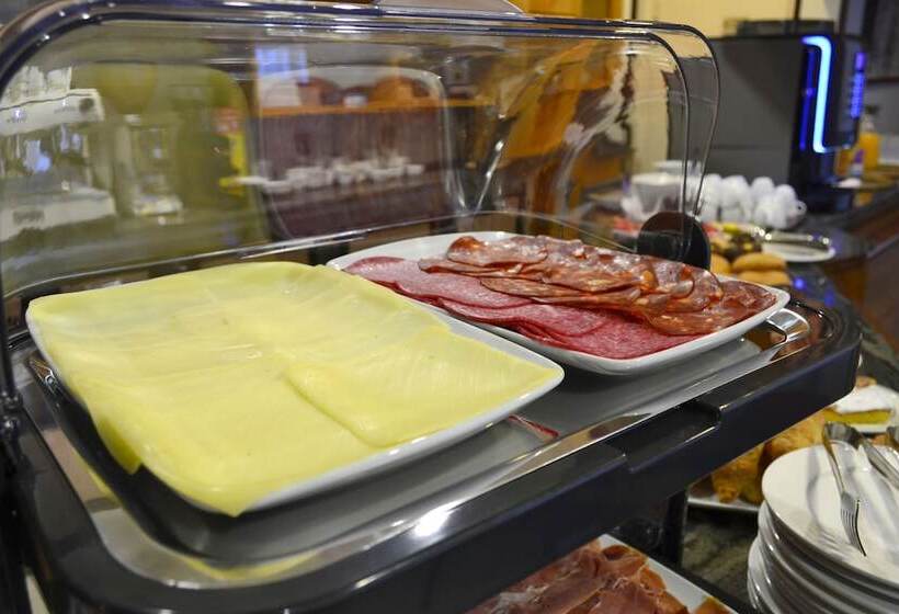 호텔 Alda Centro Oviedo