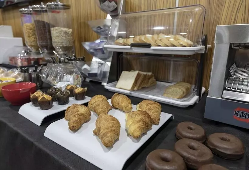 هتل Alda Centro Oviedo