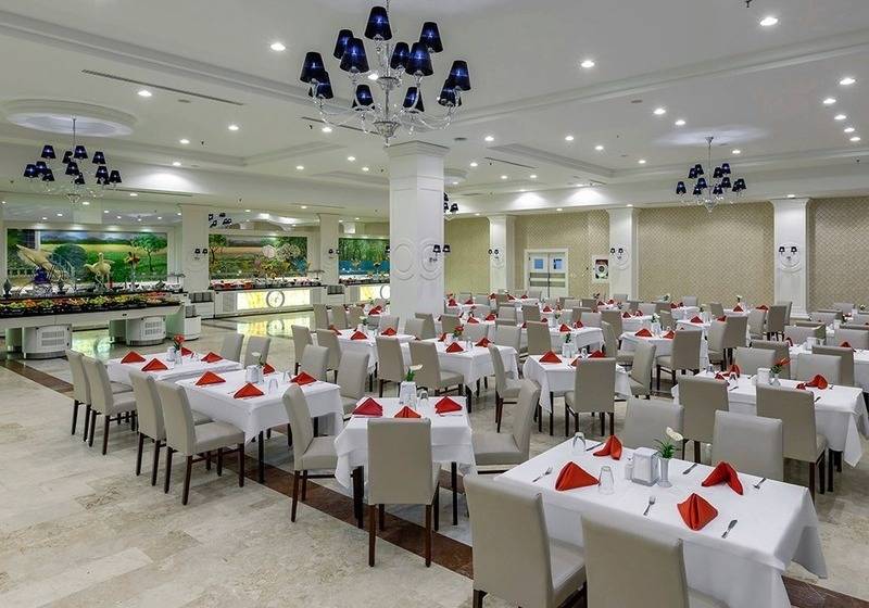 Hotel Dobedan World Palace