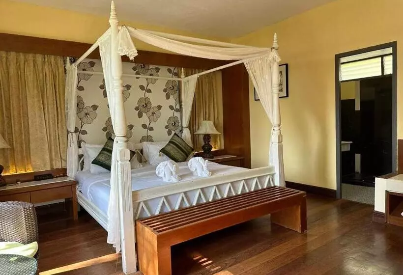 Hotell Bhumiyama Plus