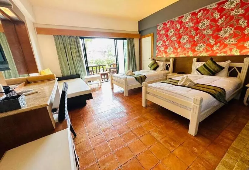 Hotell Bhumiyama Plus