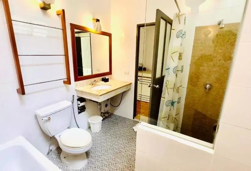 Hotell Bhumiyama Plus