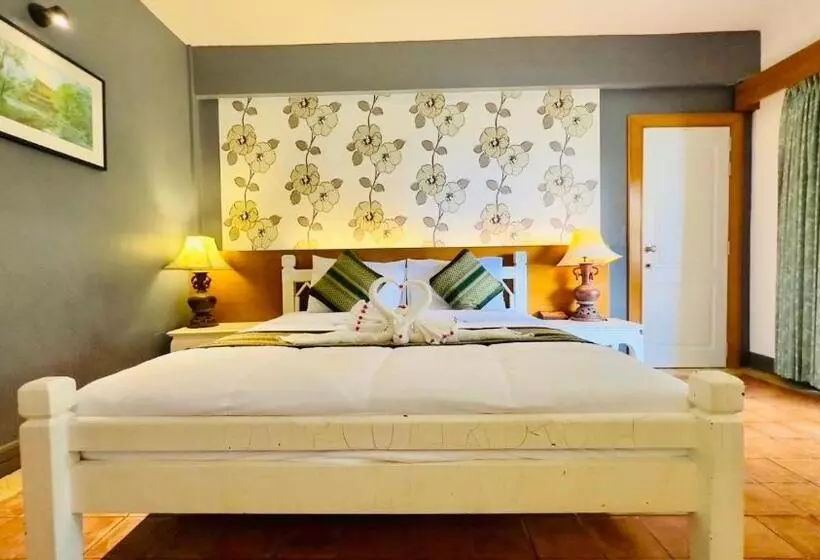 Hotell Bhumiyama Plus