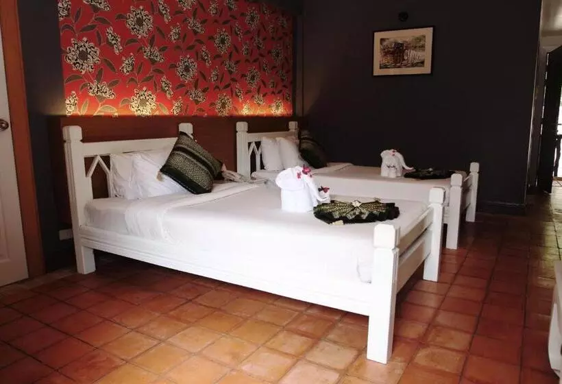 Hotell Bhumiyama Plus