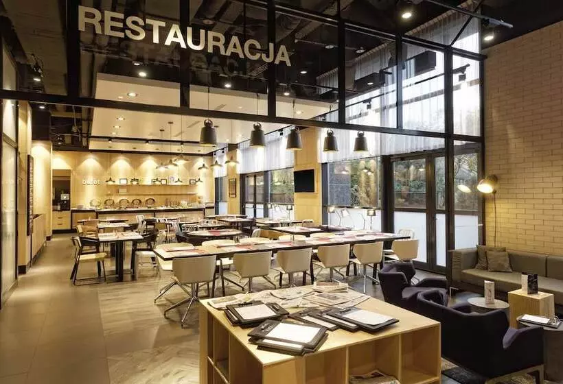 호텔 Campanile Warszawa Centrum