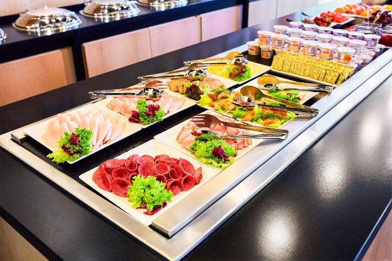 هتل Campanile Warszawa Centrum