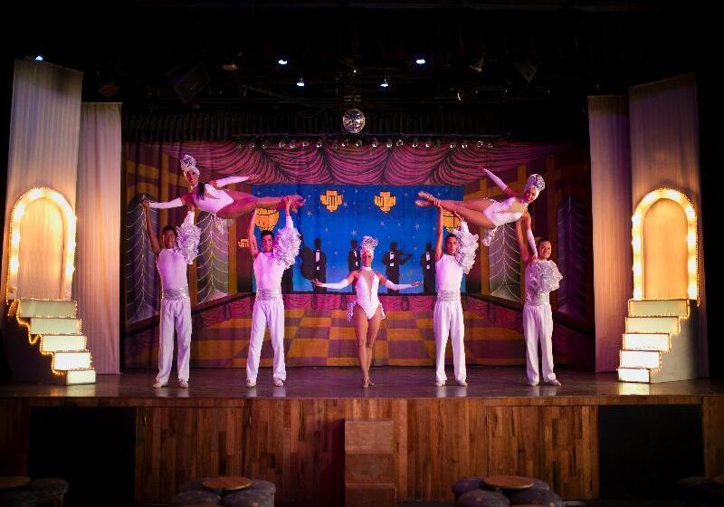 ホテル Crown Paradise Club All Inclusive