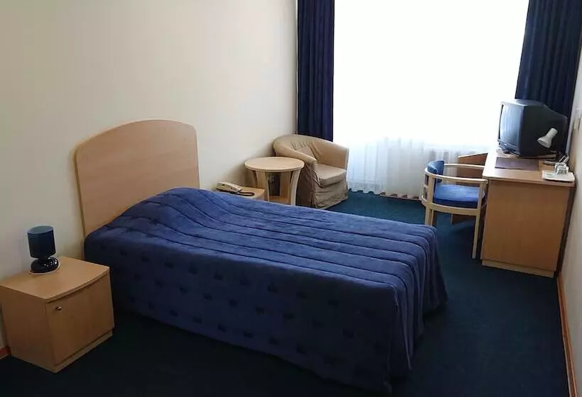 هتل Dis President