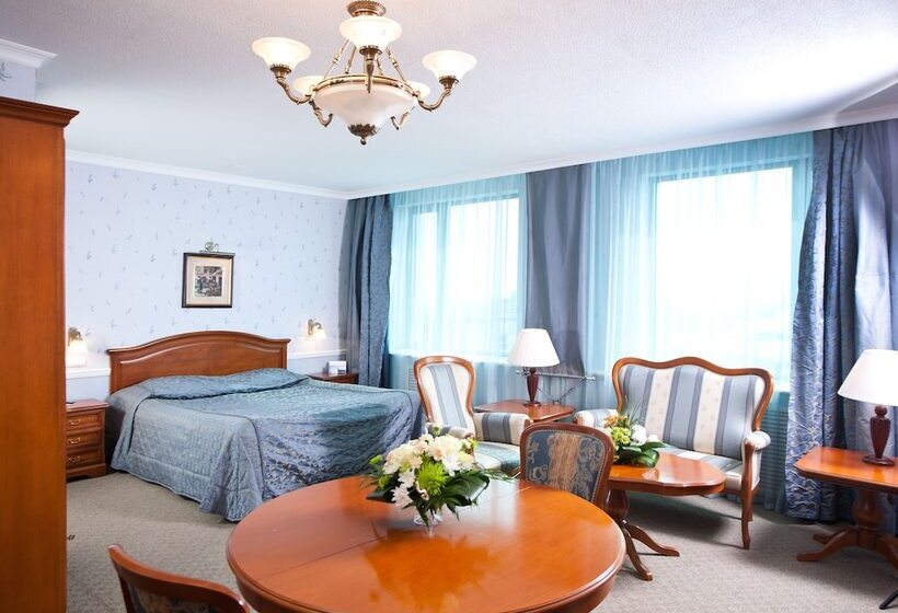 فندق Don Plaza Congress