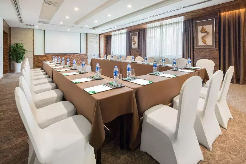 Отель Holiday Inn Xi An Big Goose Pagoda By Ihg