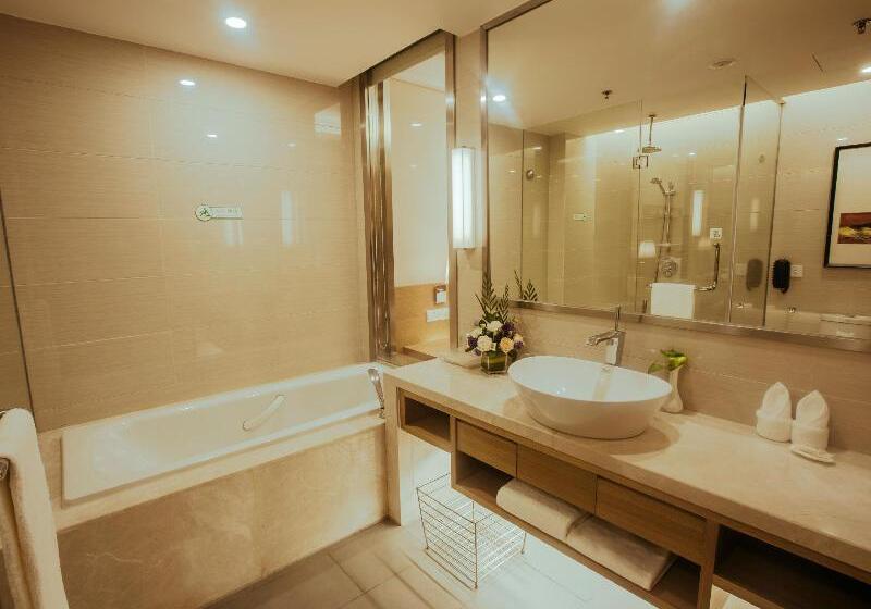 Hotel Holiday Inn Xi An Big Goose Pagoda By Ihg