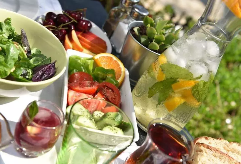 בית מלון כפרי Mavi Suite Turkbuku