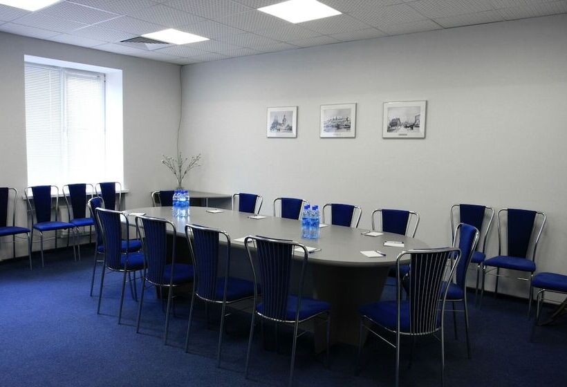 בית מלון כפרי Novinka