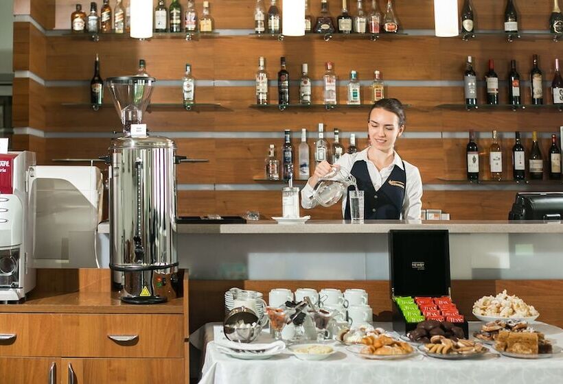 בית מלון כפרי Novinka