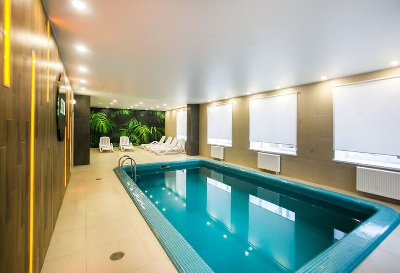 בית מלון כפרי Novinka