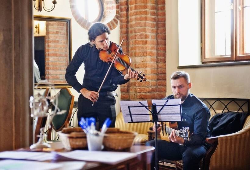 ホテル Paszkowka Palace