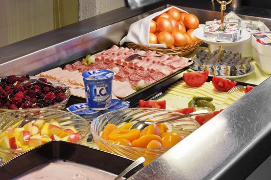 هتل The Guests House