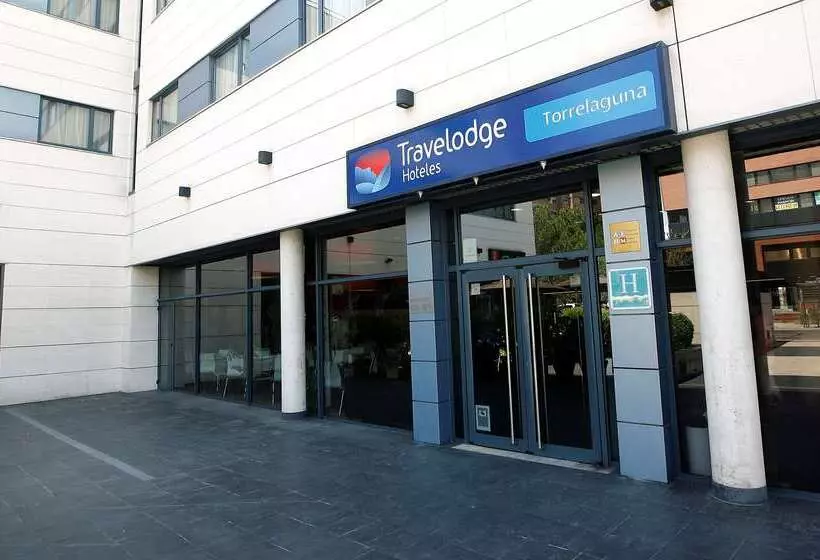 هتل Travelodge Torrelaguna