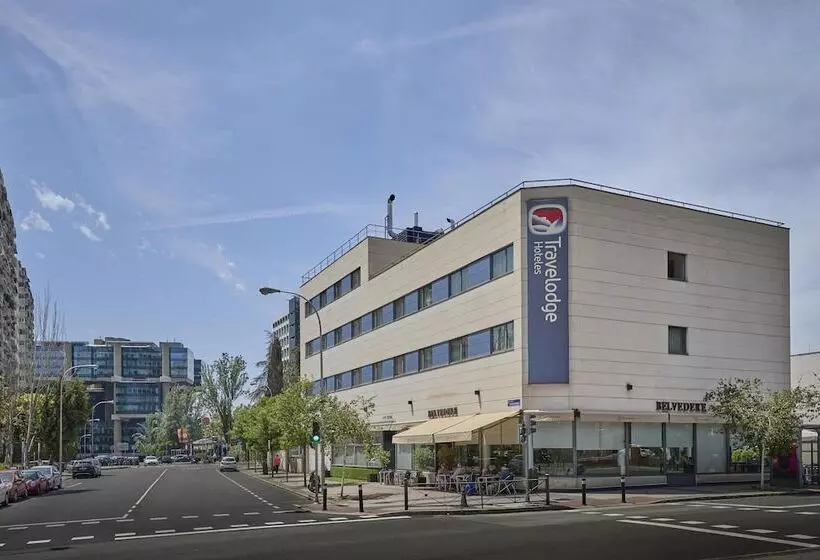 هتل Travelodge Torrelaguna