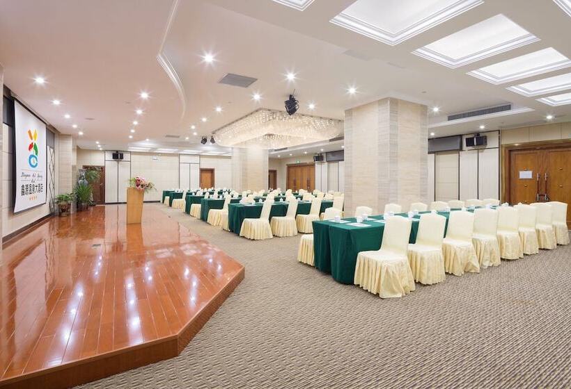 Hotel Xinyuan Hot Spring