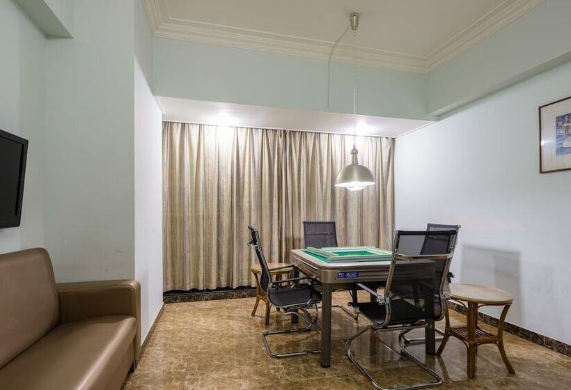 Hotel Xinyuan Hot Spring