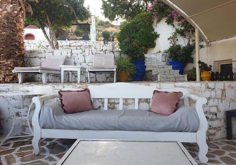 Korifi Apts & Std Adults Only