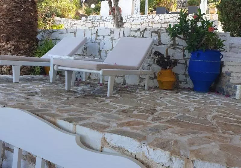 Korifi Apts & Std Adults Only