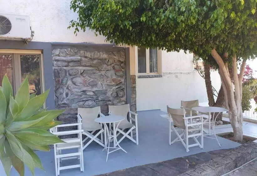 Korifi Apts & Std Adults Only