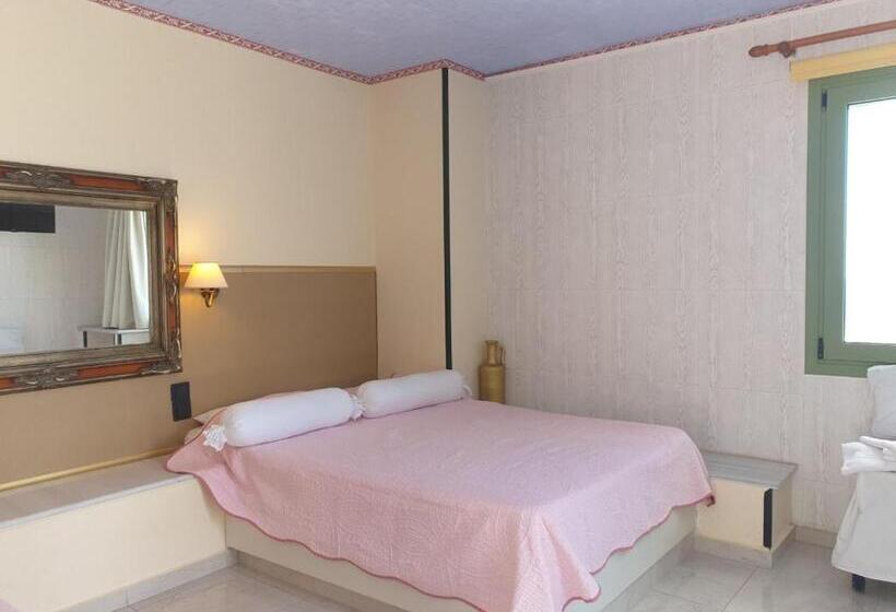 Korifi Apts & Std Adults Only