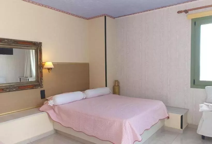 Korifi Apts & Std Adults Only