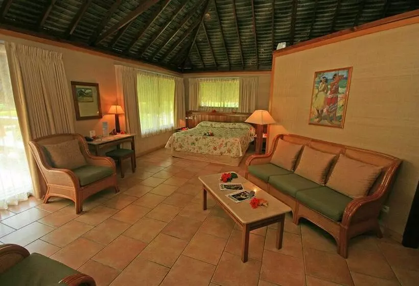 Royal Huahine Resort