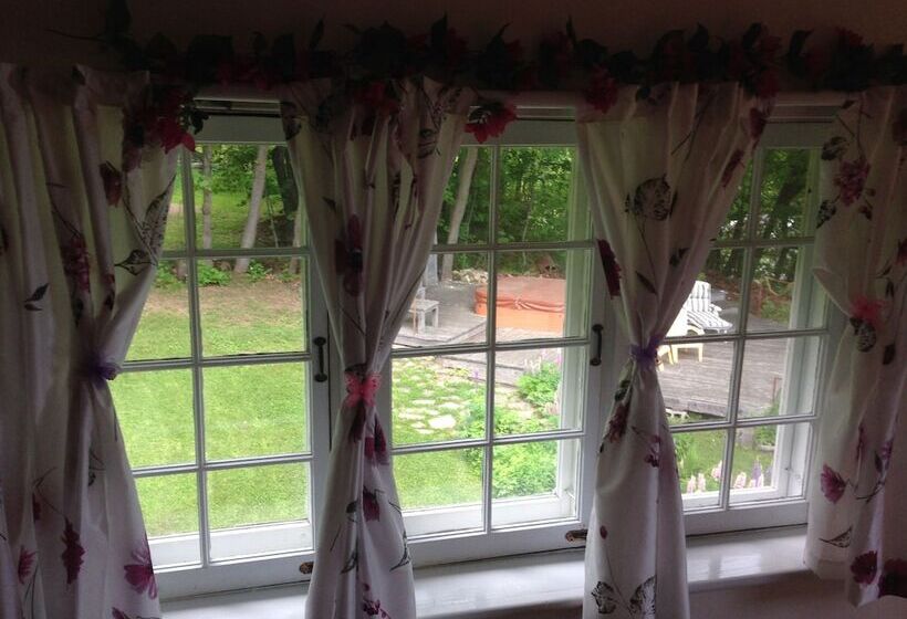 Bed and Breakfast Auberge Sur La Cote