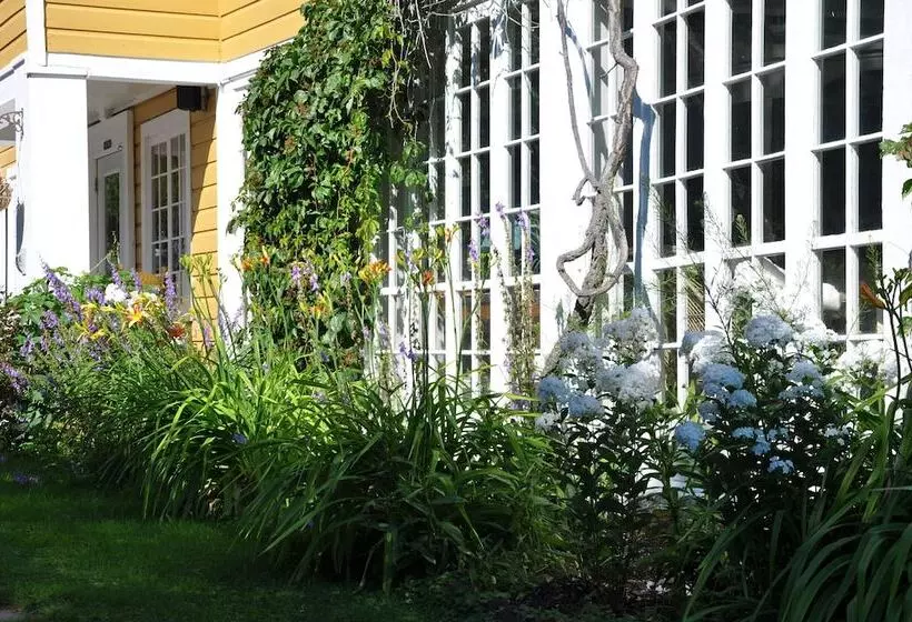 ベッドアンドブレックファースト Auberge Sur La Cote