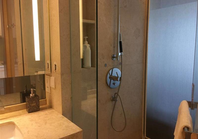 Checkinn International Apartment Guangzhou Pazhou Poly World Trade Branch