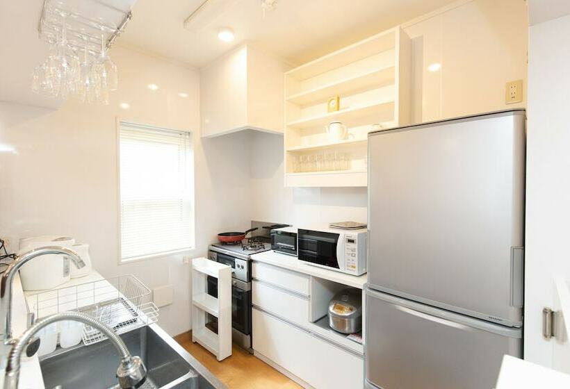 Отель Alps Lodge