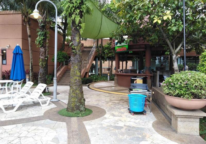 Hotel Empire Suite @ Times Square