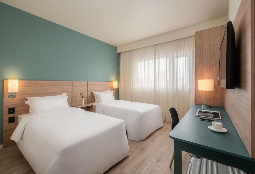 호텔 Intercity Curitiba Batel