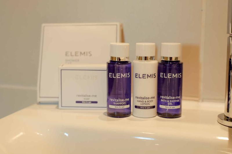 Fotos del hotel Premier Suites Plus Glasgow:  2