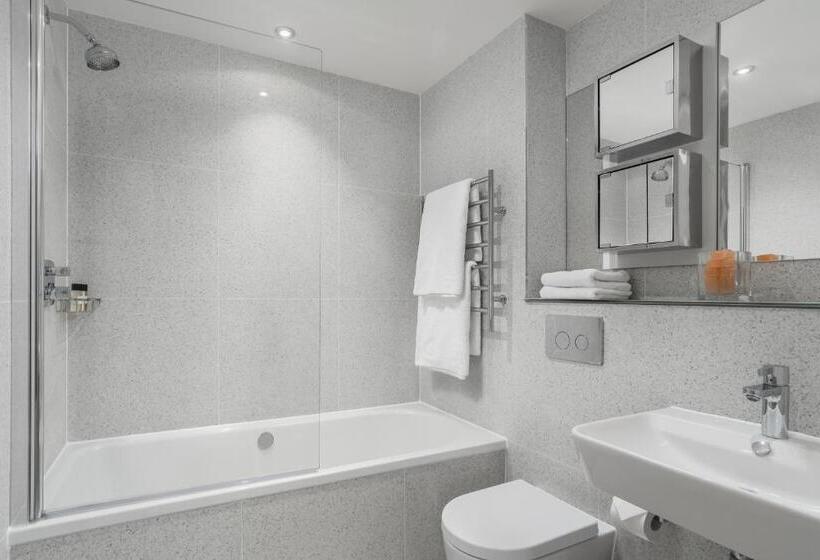 Q Square By Supercity Aparthotels