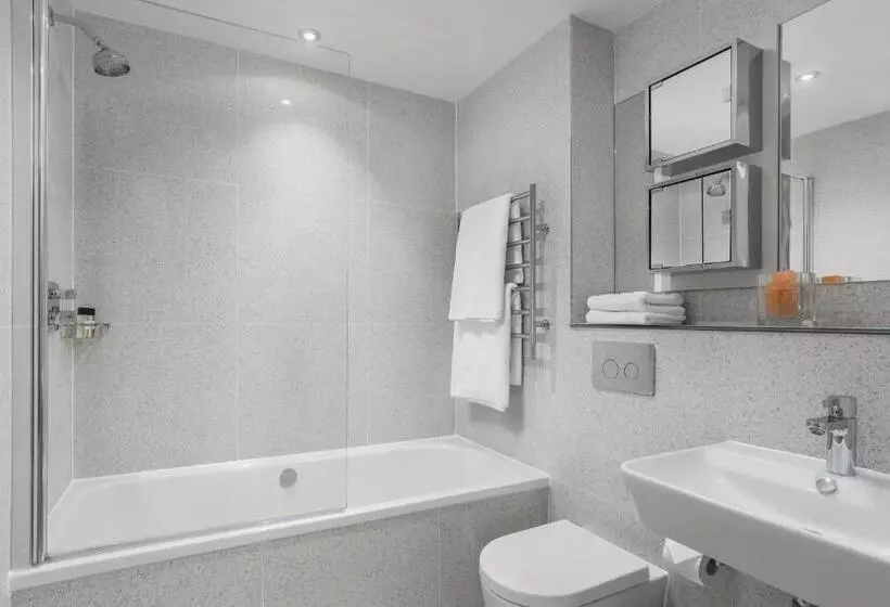 Q Square By Supercity Aparthotels