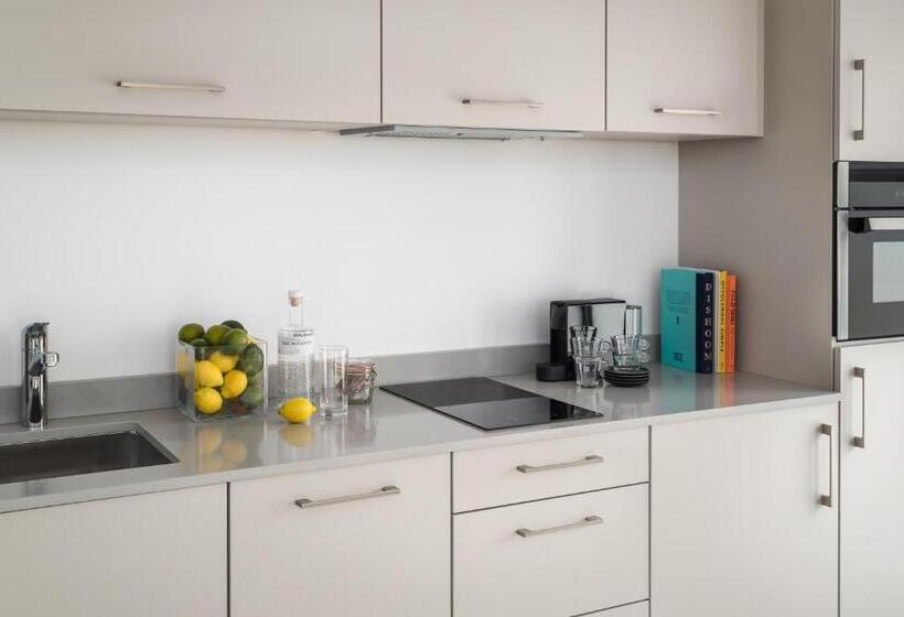 Q Square By Supercity Aparthotels