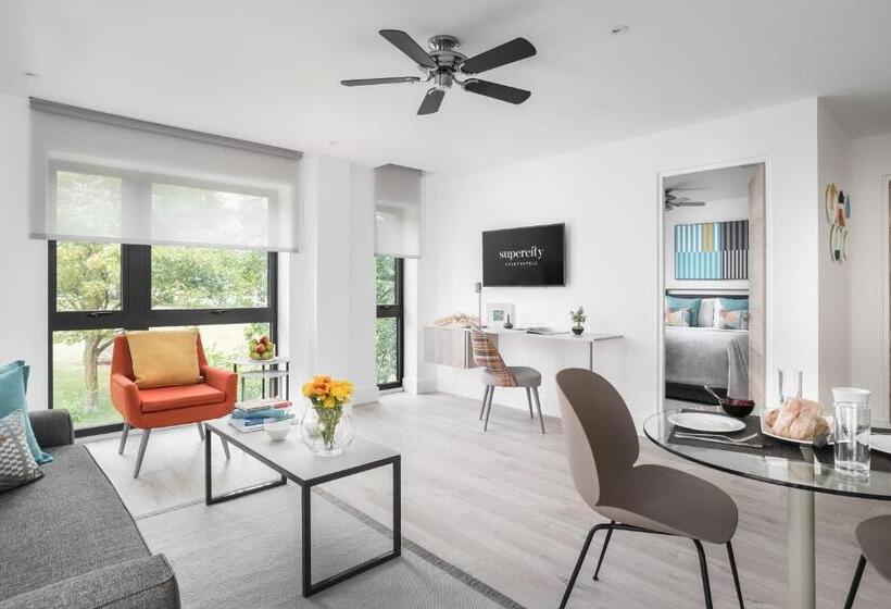 Q Square By Supercity Aparthotels