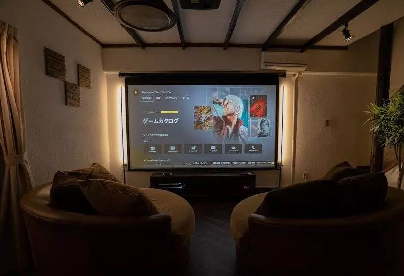 Cinema Resorts 1