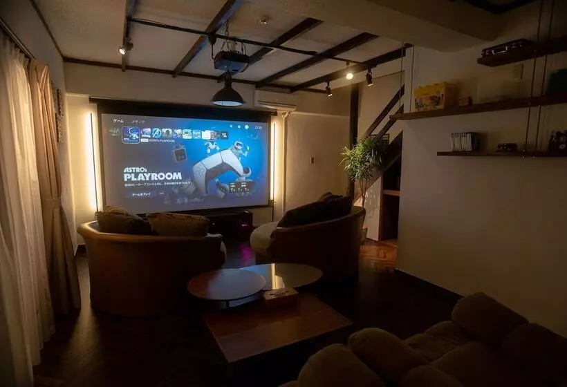 Cinema Resorts 1