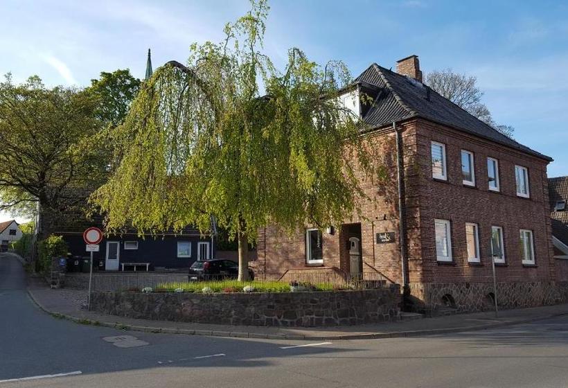 Hostel Bed & Kitchen