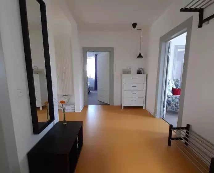 ユースホステル Bed & Kitchen