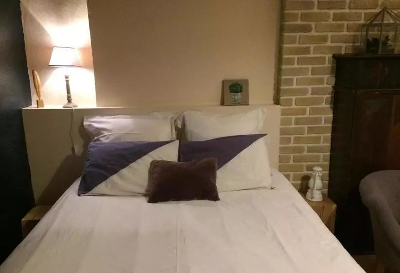 Aamiaismajoitus (B&B) Le Petit Beurre   Studio En Hypercentre De Beaune