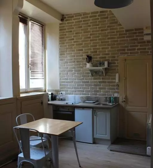 Aamiaismajoitus (B&B) Le Petit Beurre   Studio En Hypercentre De Beaune