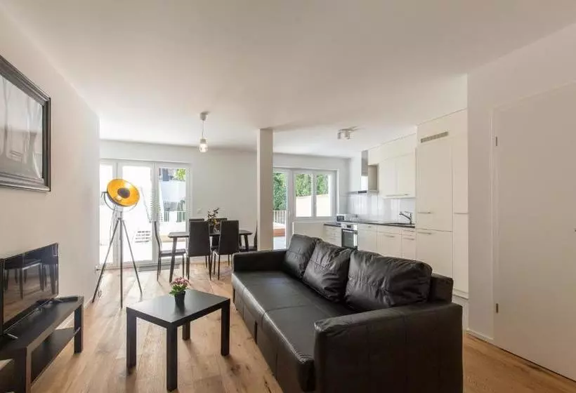 Good Night Apartments